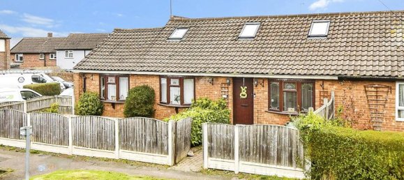 4 bedrooms Bungalow in Essex, United Kingdom No. 3968 11