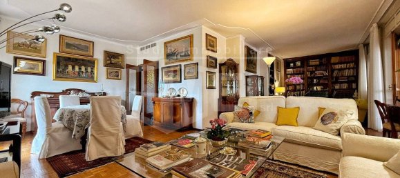 3 bedrooms Apartment in Livorno, Italy No. 285088 3