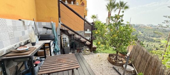 Apartamento de 2 dormitorios en Marbella, Spain No. 173739 5