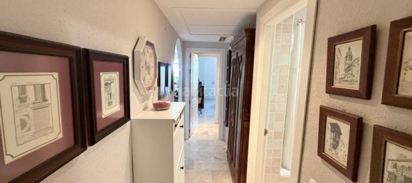 Apartamento de 2 dormitorios en Marbella, Spain No. 173739 14