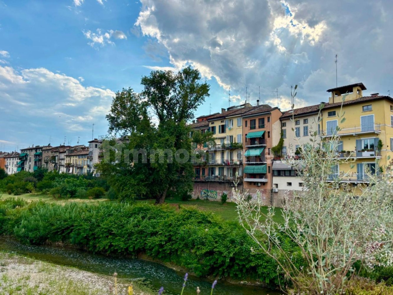 Ático de 2 dormitorios en Parma, Italy No. 265857