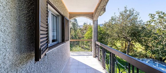 4 bedrooms House in Guilhofrei, Portugal No. 37233 20