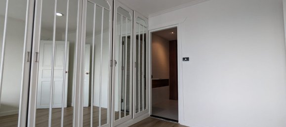 2 bedrooms Condo in Bangkok, Thailand No. 24474 13