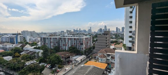 2 bedrooms Condo in Bangkok, Thailand No. 24474 4