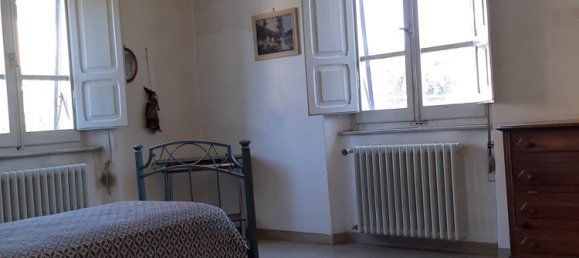 3 bedrooms Apartment in Foligno, Italy No. 7948 6