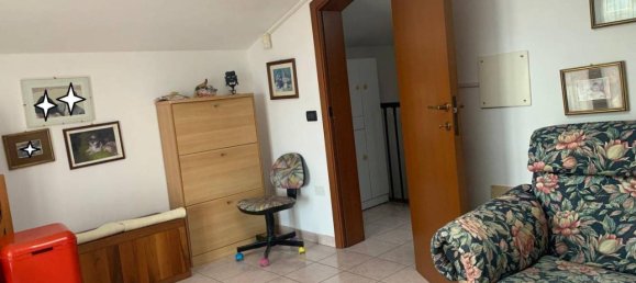 6 rooms Apartment in Ravenna, Italy No. 27924 11