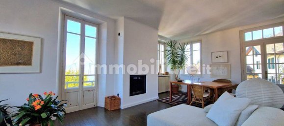 Apartamento de 3 dormitorios en Stresa, Italy No. 19406 23