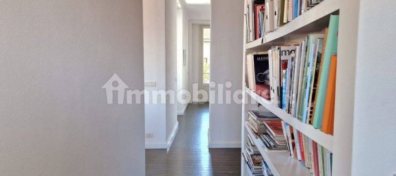 Apartamento de 3 dormitorios en Stresa, Italy No. 19406 20
