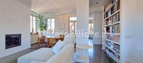 Apartamento de 3 dormitorios en Stresa, Italy No. 19406 24