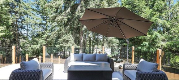 4 bedrooms House in British Columbia, Canada No. 1101 10