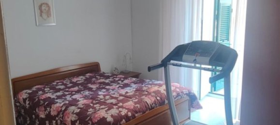 Apartamento de 4 habitaciónes en Taranto, Italy No. 256808 2