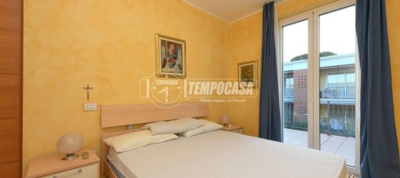2 bedrooms Apartment in Padenghe sul Garda, Italy No. 6989 7