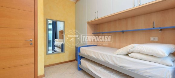 2 bedrooms Apartment in Padenghe sul Garda, Italy No. 6989 14