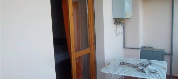 5 rooms Apartment in Campo nell'Elba, Italy No. 75175 7