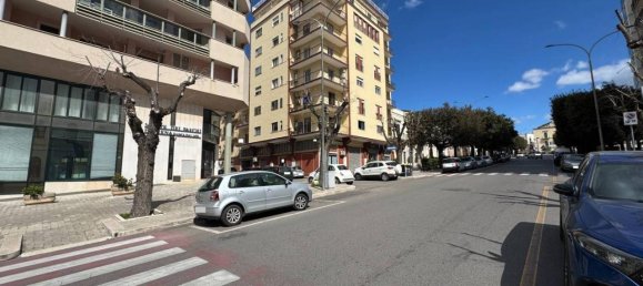 4-salle Appartement à Putignano, Italy No. 37486 4