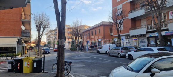 1 Schlafzimmer Wohnung in Ciampino, Italy, Nr. 20410 4