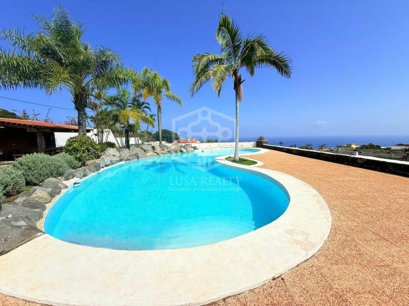 2 bedrooms Villa in San Cristobal de La Laguna, Spain No. 290088