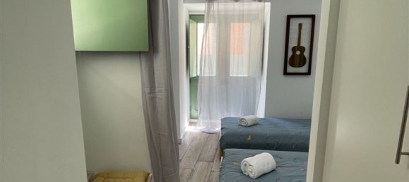 241m² Building in Setubal, Portugal No. 106183 39