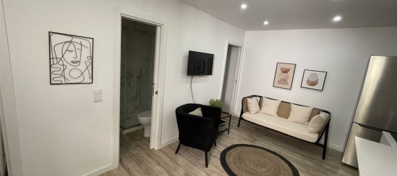 241m² Building in Setubal, Portugal No. 106183 33