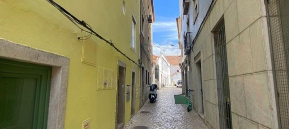 241m² Building in Setubal, Portugal No. 106183 47