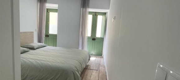 241m² Building in Setubal, Portugal No. 106183 26