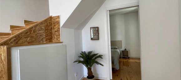 241m² Building in Setubal, Portugal No. 106183 6