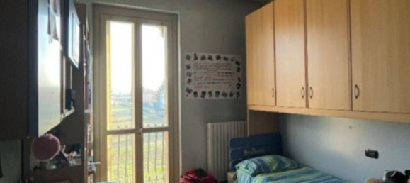 Apartamento de 4 divisões em Cormano, Italy N.º 29815 17
