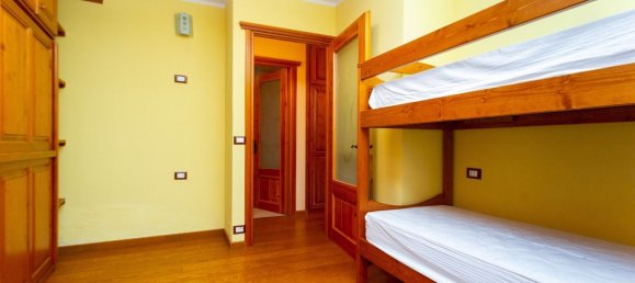 3 rooms Apartment in Cartignano, Italy No. 44579 11