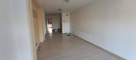 9 rooms Apartment in Fermo, Italy No. 229185 11