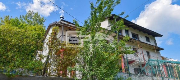 6 bedrooms House in Rubiana, Italy No. 364041 3