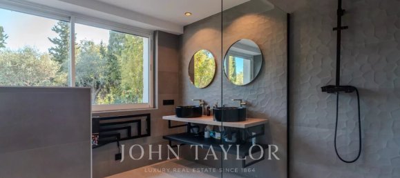 Castillos de 4 dormitorios en Mougins, France No. 346887 13