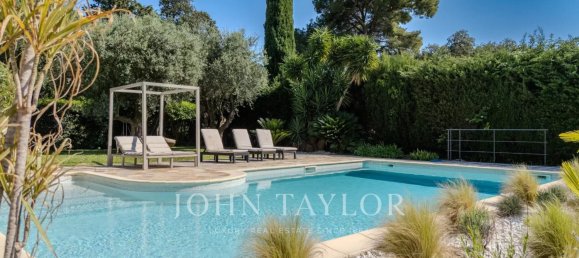 Castillos de 4 dormitorios en Mougins, France No. 346887 19