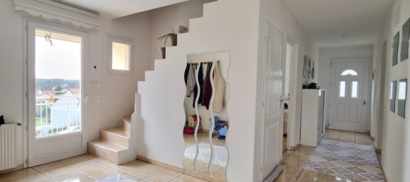 5 chambres Maison à Gien, France No. 210583 4