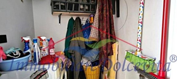 Apartamento de 3 habitaciónes en Florence, Italy No. 37775 14