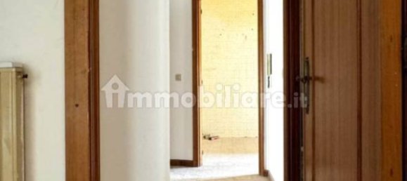 2 Schlafzimmer Wohnung in Misterbianco, Italy, Nr. 49025 8