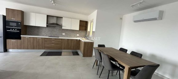 3 bedrooms Apartment in Kirkop, Malta No. 8178 3