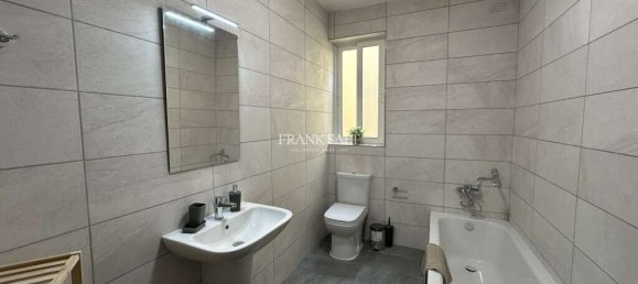 3 bedrooms Apartment in Kirkop, Malta No. 8178 20