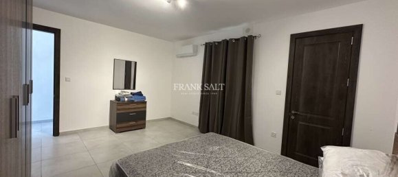 3 bedrooms Apartment in Kirkop, Malta No. 8178 15