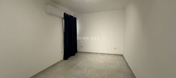 3 bedrooms Apartment in Kirkop, Malta No. 8178 10