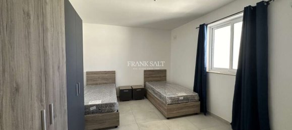 3 bedrooms Apartment in Kirkop, Malta No. 8178 16