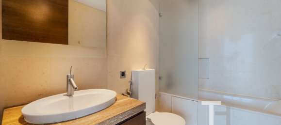 3 bedrooms Apartment in Burj Khalifa, UAE No. 28468 13