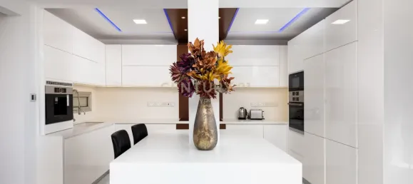 Квартира с 3 спальнями в Агиос Тихонас, Кипр № 5679 4