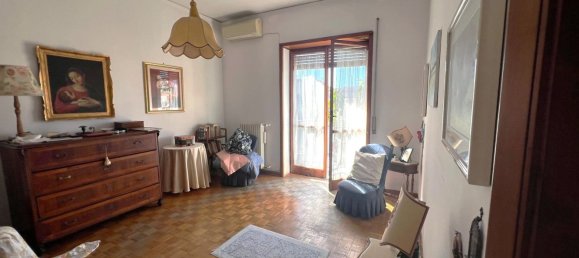 5 bedrooms Apartment in Naples, Italy No. 340014 22