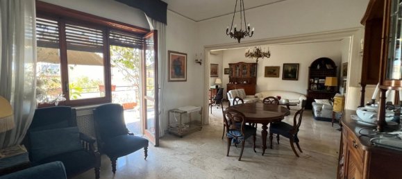 5 bedrooms Apartment in Naples, Italy No. 340014 6