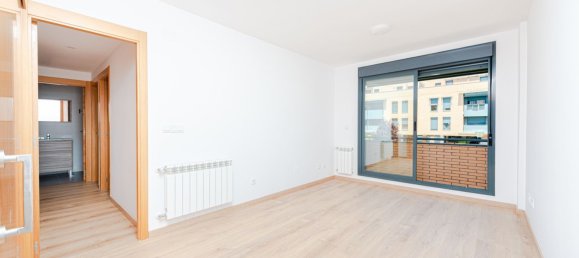 Квартира с 2 спальнями в Лас-Розас де Мадрид, Испания № 146207 3