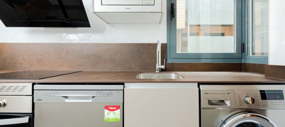 Квартира с 2 спальнями в Лас-Розас де Мадрид, Испания № 146207 7