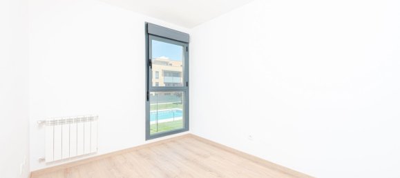 Квартира с 2 спальнями в Лас-Розас де Мадрид, Испания № 146207 6