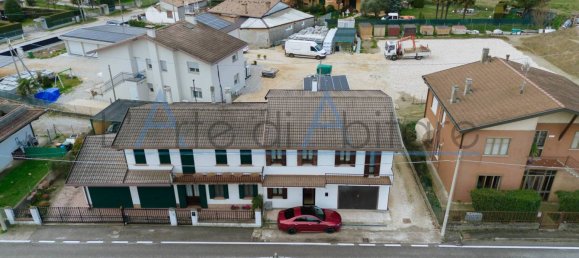 5 chambres Villa à Legnaro, Italy No. 181204 26