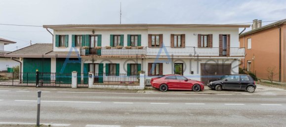 5 chambres Villa à Legnaro, Italy No. 181204 3