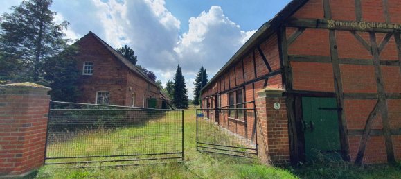 Дом с 5 комнатами в Люхов-Данненберг, Германия № 139110 2